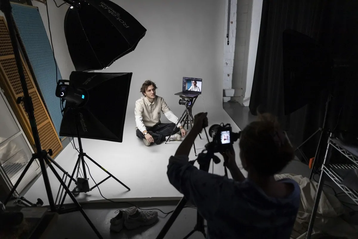 How to Make the Most of Your Photo Session: Tips for Clients Image